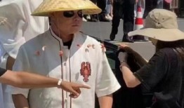 岳云鹏最新动态爆料,揭秘喜剧大师的幕后生活与搞笑瞬间